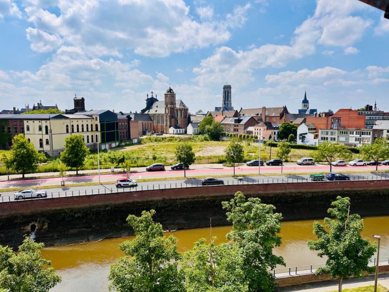 ()=>{if(producerUpdateValueVersion(node),producerAccessed(node),node.value===ERRORED)throw node.error;return node.value} Frans Halsvest 93/4 - 2800 Mechelen