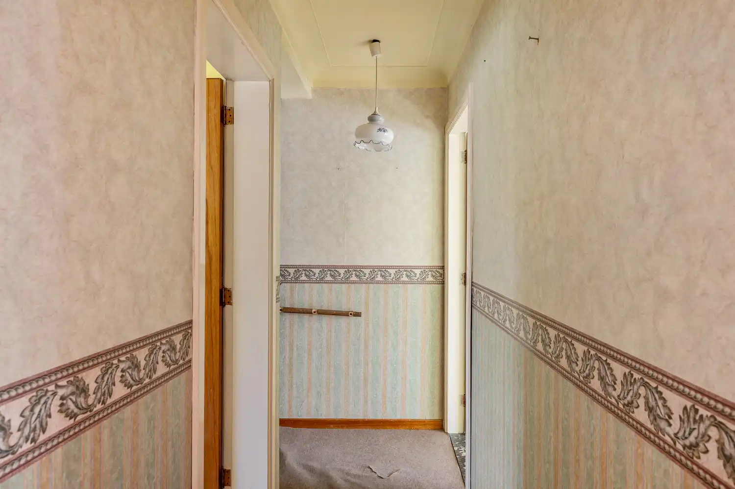 Te renoveren halfopen bebouwing op een perceel van 361 m². foto 25