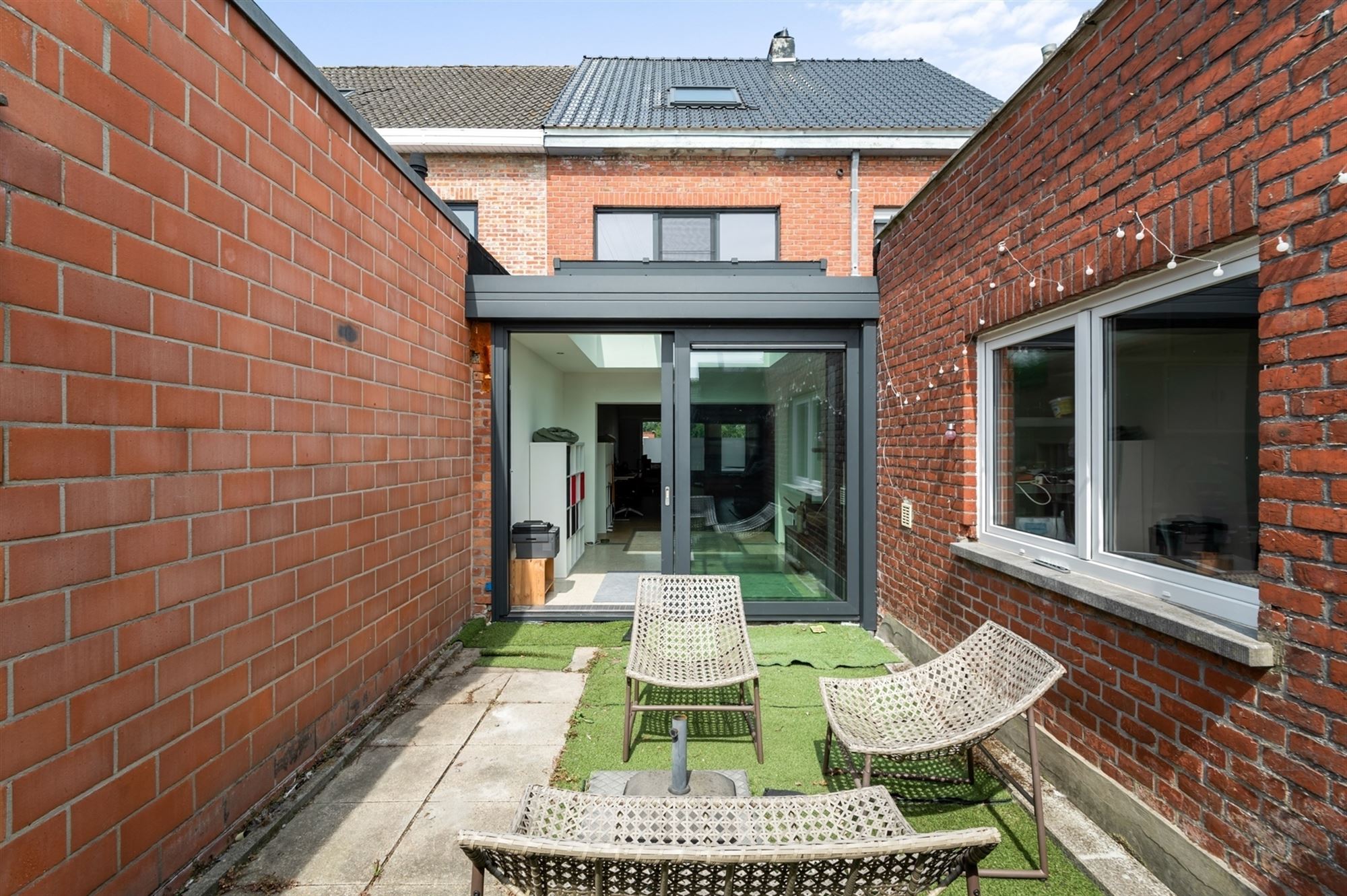 Grotendeels gemoderniseerde woning te Duffel foto 10