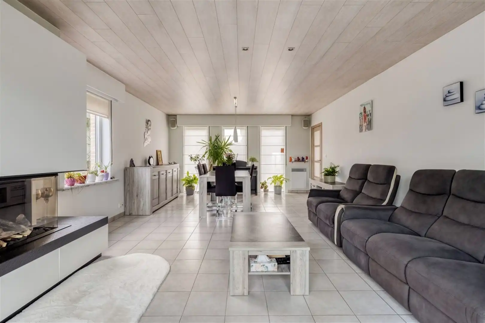 Verzorgde woning met 3 slpk en garage foto 12
