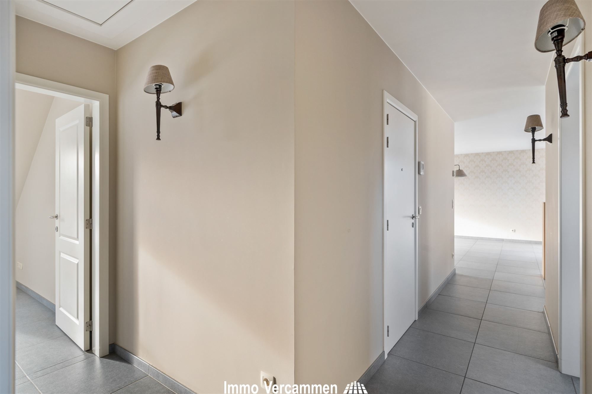 Knap dakappartement met ruim terras te Sint-Katelijne-Waver foto 6