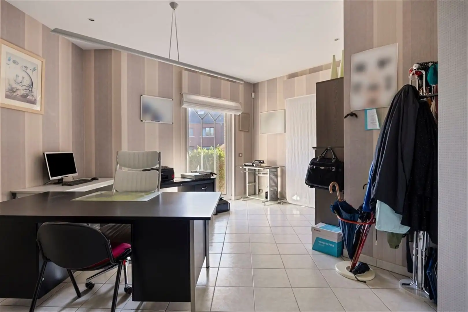 Riante villa voor vrij beroep of kantoor met woonst foto 3