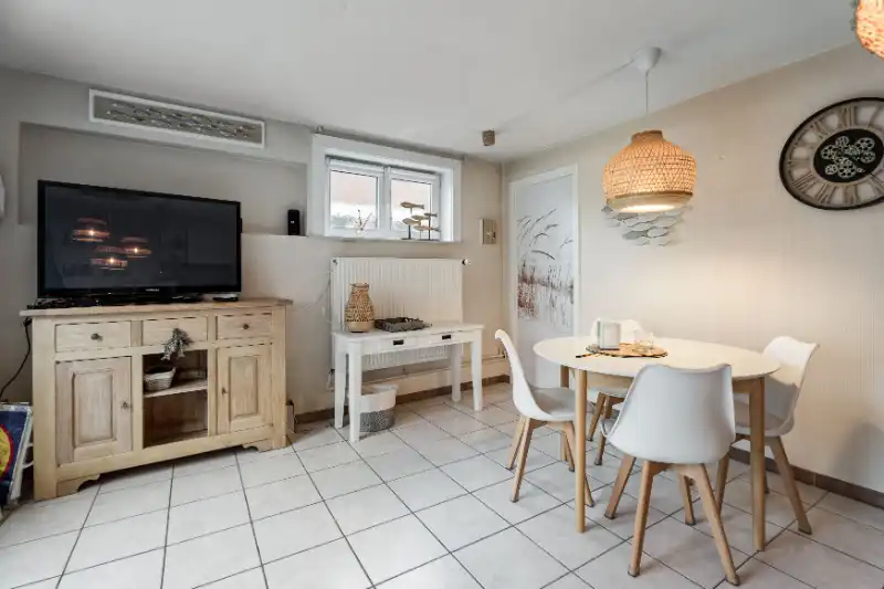 HALF OPEN BEBOUWING NABIJ DE MARKT VAN DE PANNE foto 29