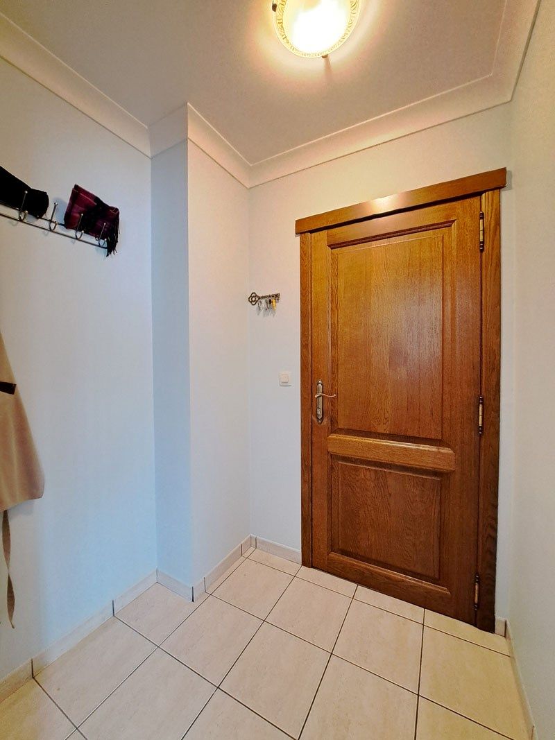Eigentijds gelijkvloers appartement te Bocholt foto 2