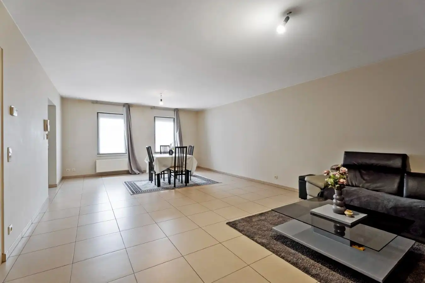 Passendale - Zeer ruim gelijkvloers appartement met 3 slaapkamers, terras en garage-optie foto 3