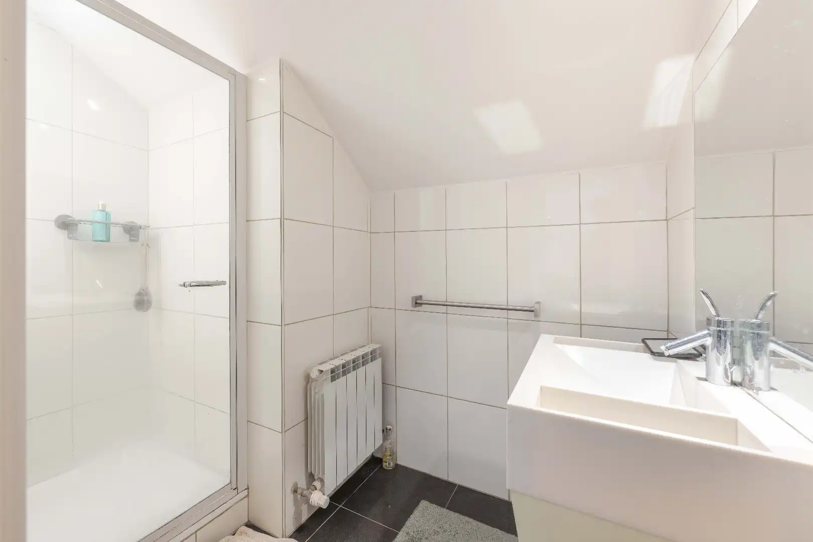 RUIME VILLA MET AGRARISCH ZICHT ÉN RUIMTE VOOR PRAKTIJK/BIJBEROEP! foto 17