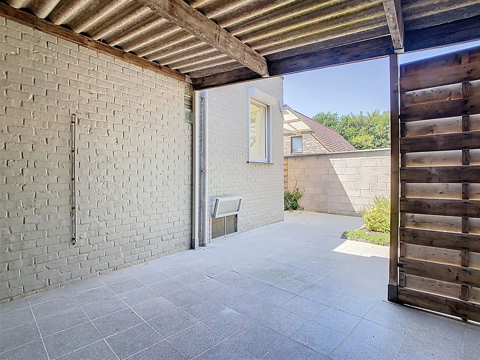 Gezellige woning, 2 slpks, terras/koer, garage, 2a 77ca  foto 8