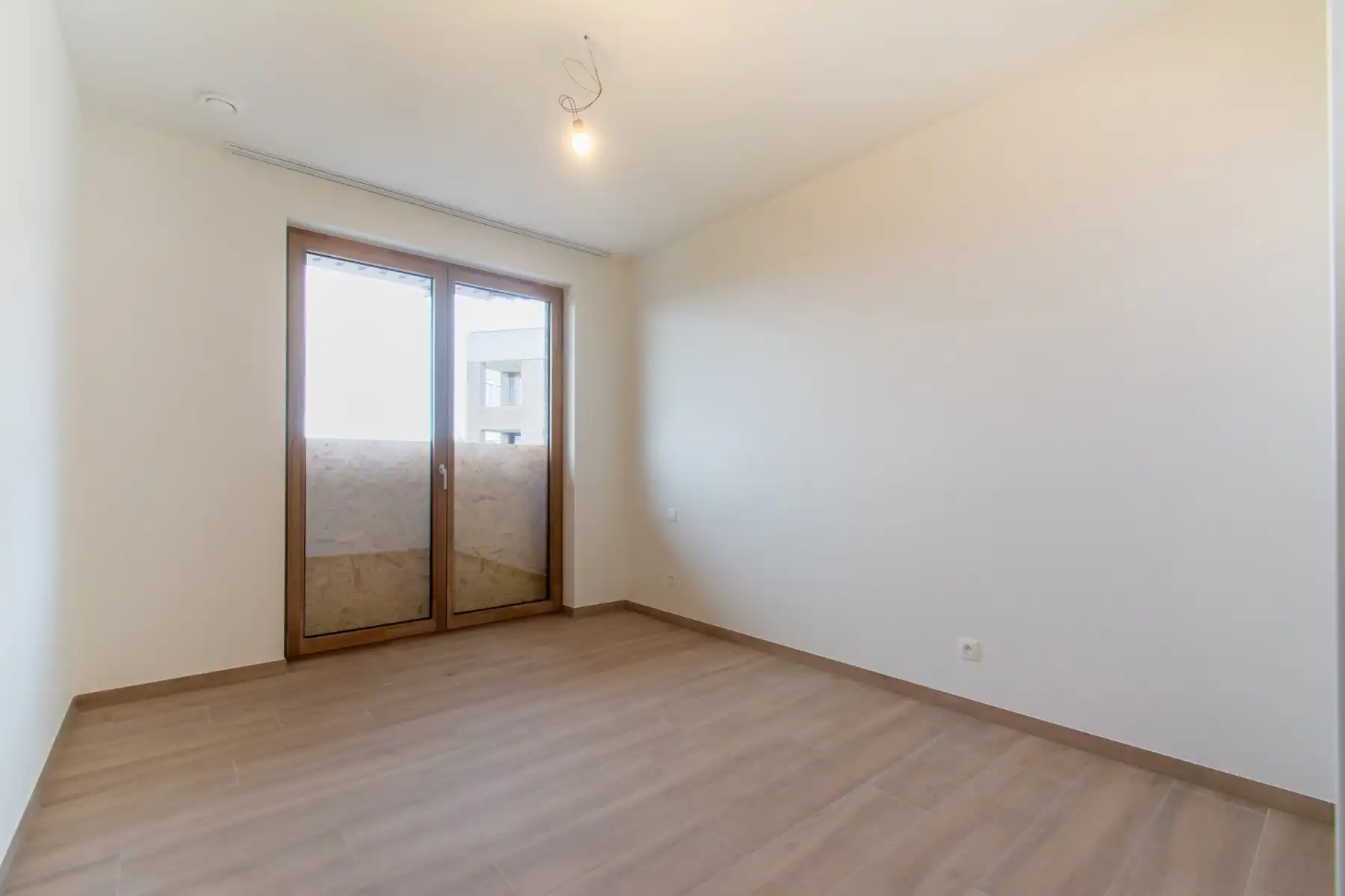 Rustig en comfortabel 2slpk appt. met mooi terras  foto 11