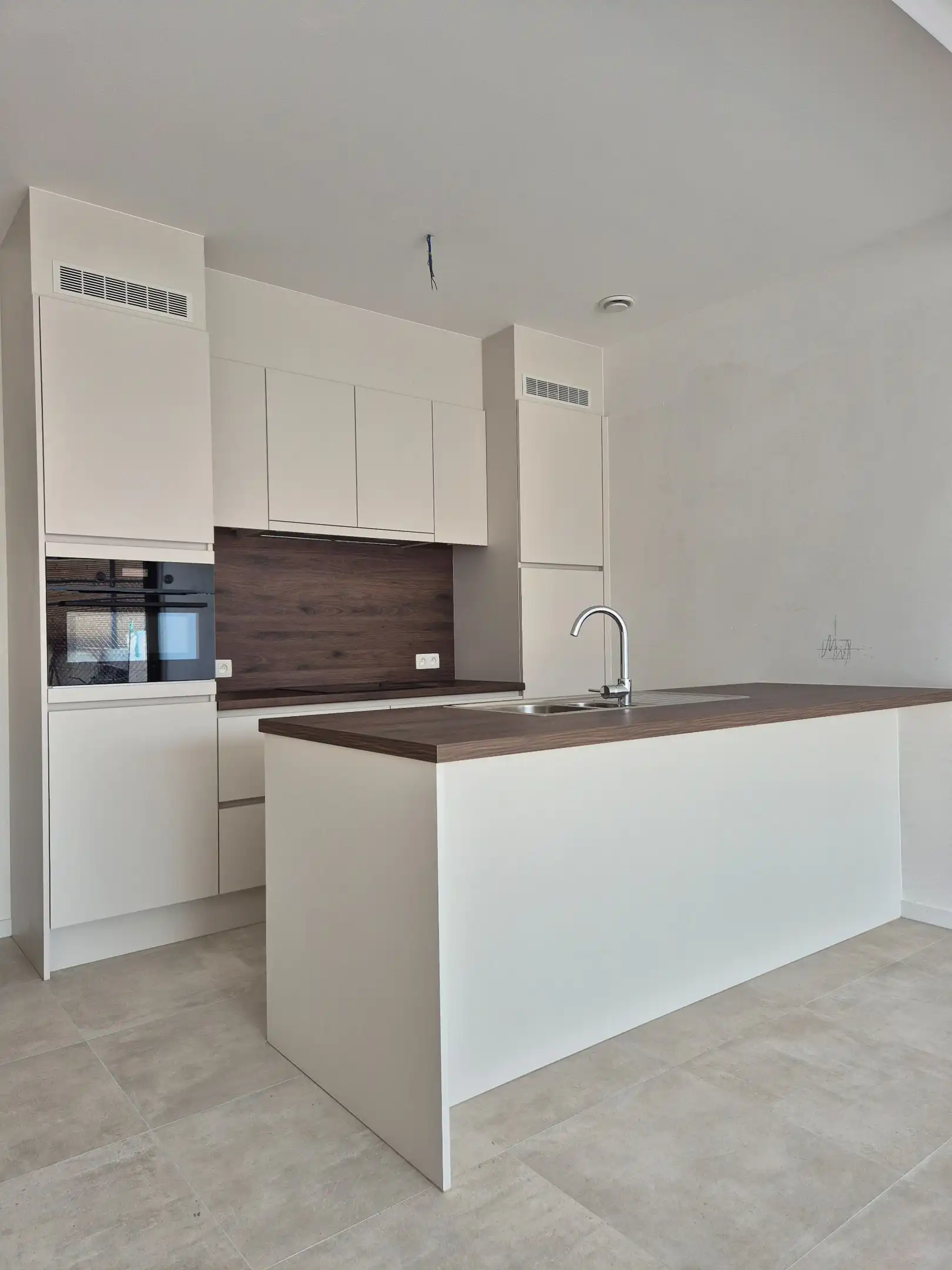 Gelijkvloers nieuwbouwappartement met 2 slaapkamers, tuin en terras foto 7