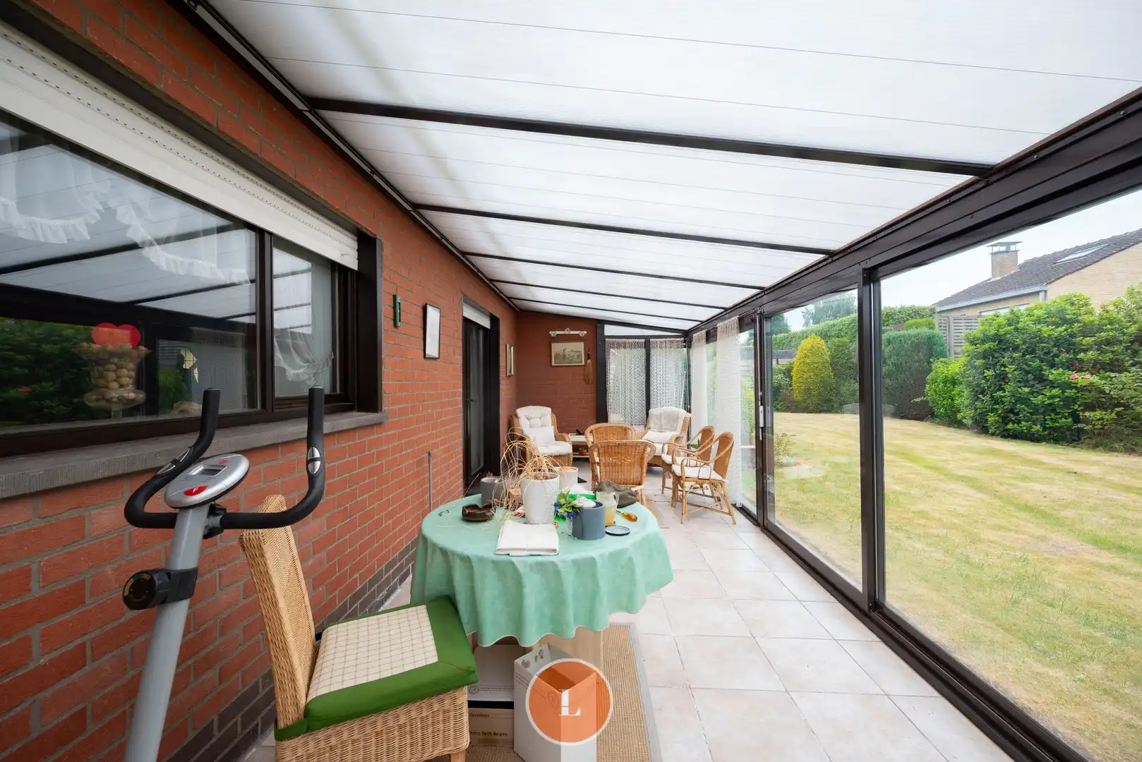 Op te frissen woning met veel potentieel in rustige wijk te Menen foto 18