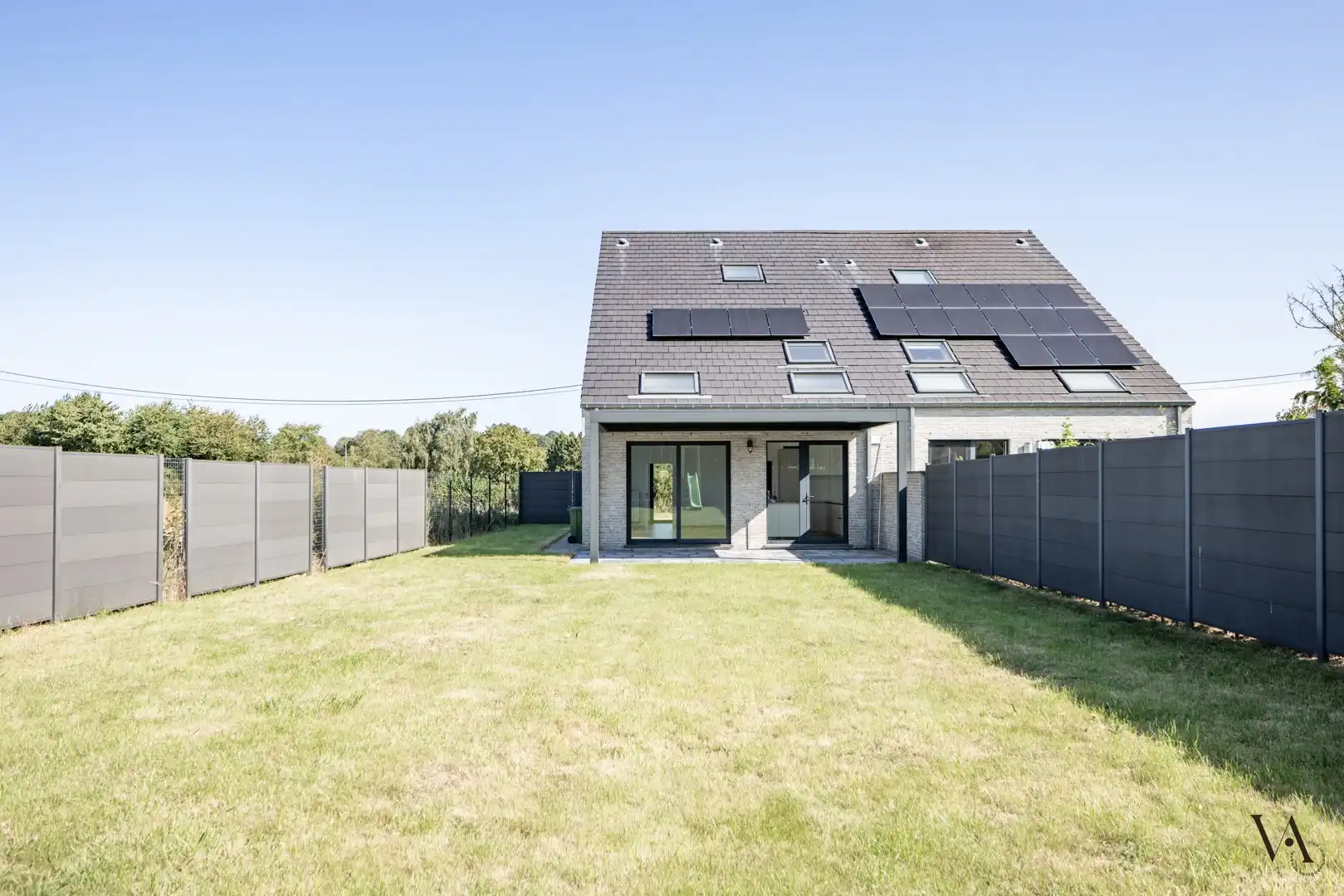 Energiezuinige woning nabij centrum Leuven, omringd door groen foto 2