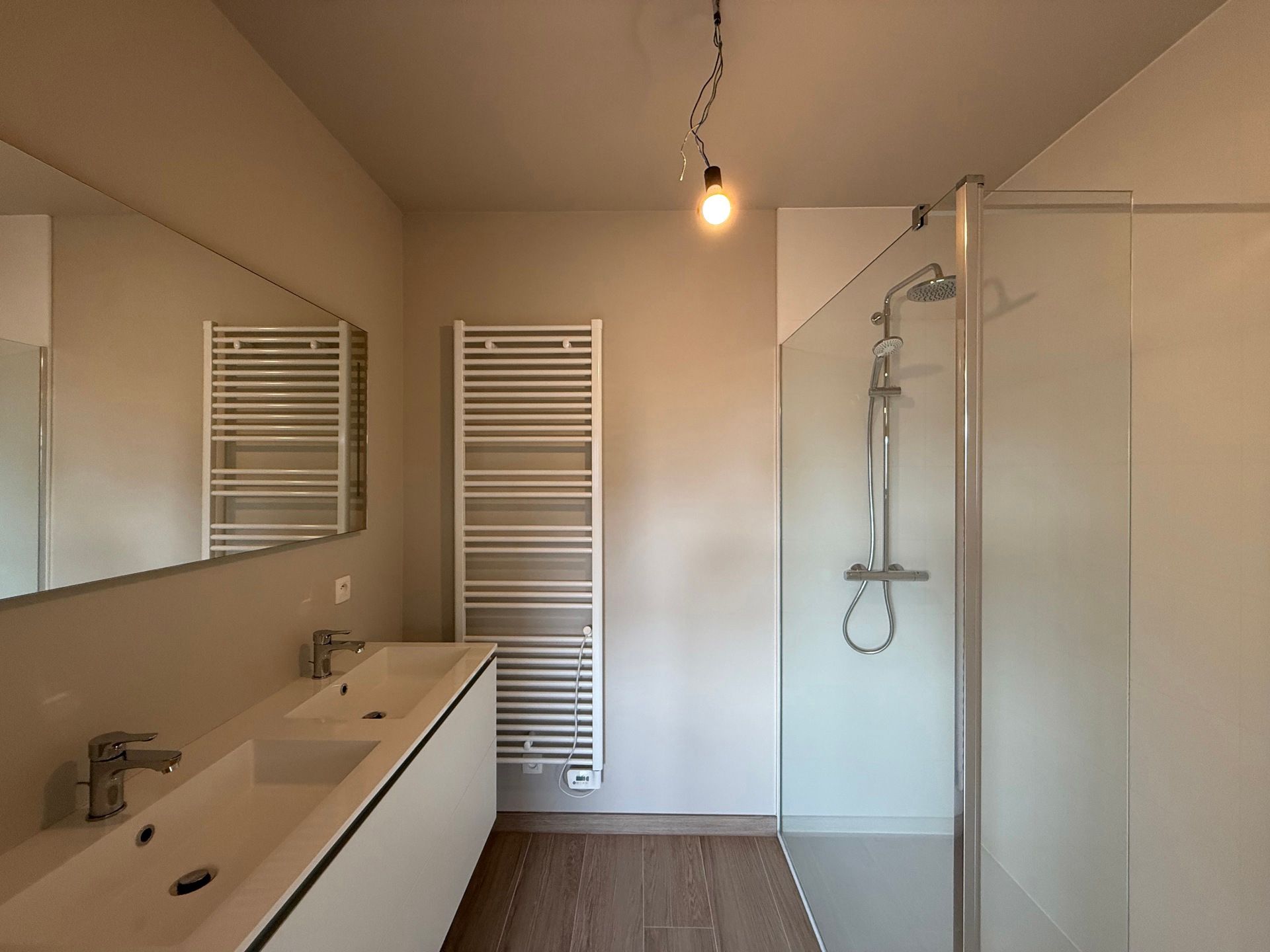 SERSKAMP - Lichtrijk NIEUWBOUW BEN-appartement met staanplaats. foto 10