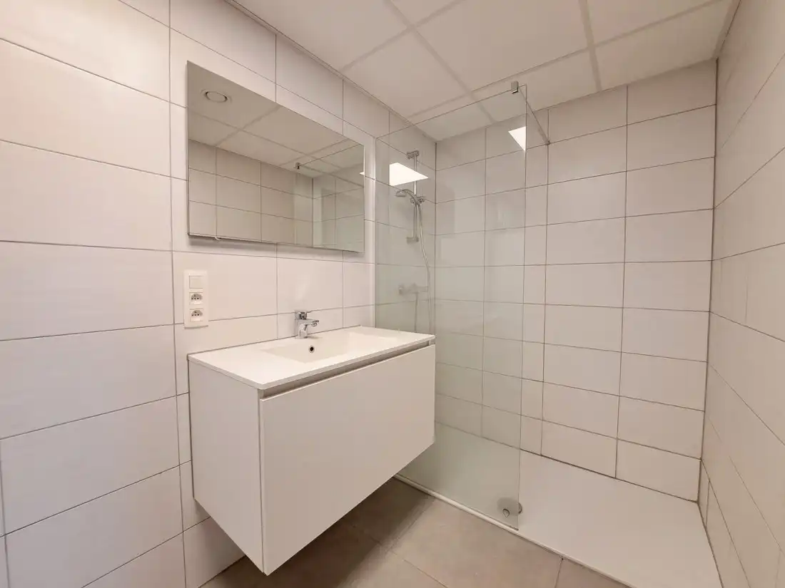 Recent instapklaar appartement  voorzien van alle modern comfort foto 14