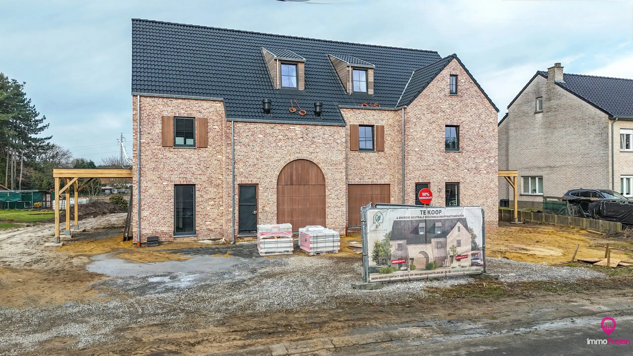 4 stijlvolle appartementen in rustige buurt te Heusden! foto {{pictureIndex}}