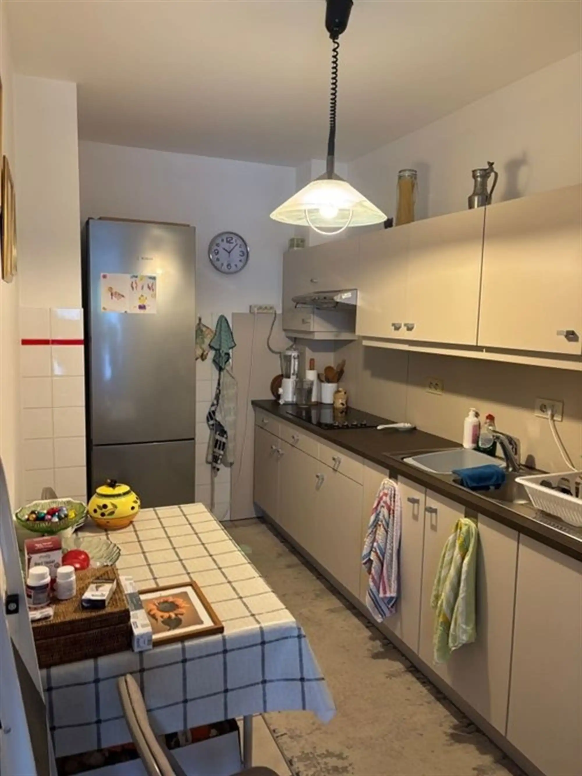 mooi licht 2-slaapkamer appartement op eerste verdieping foto 5