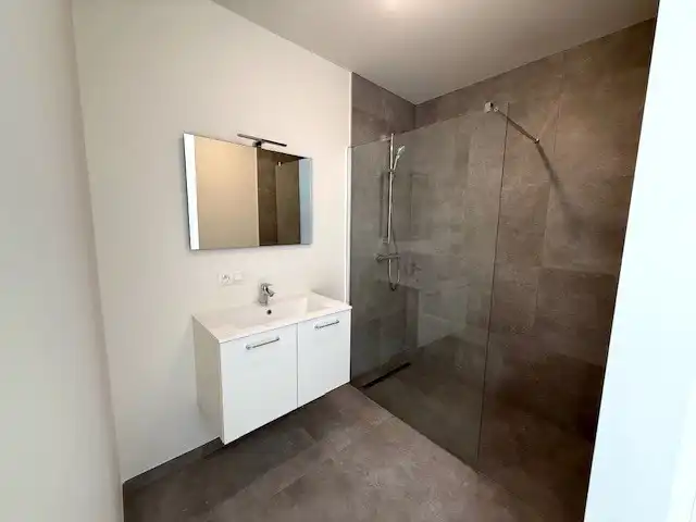 Moderne nieuwbouwwoning met 3 slaapkamers in het hart van Oostakker foto 17