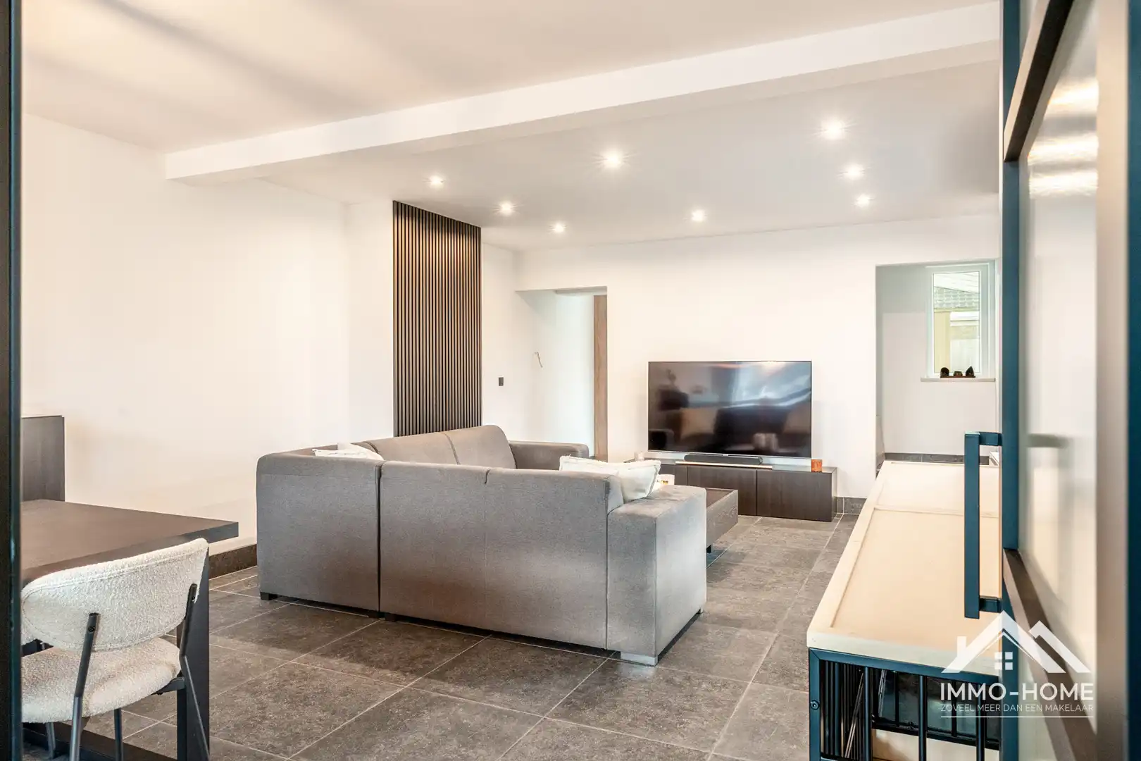 Knappe gerenoveerde woning op een landelijke ligging in Lokeren!  foto 5