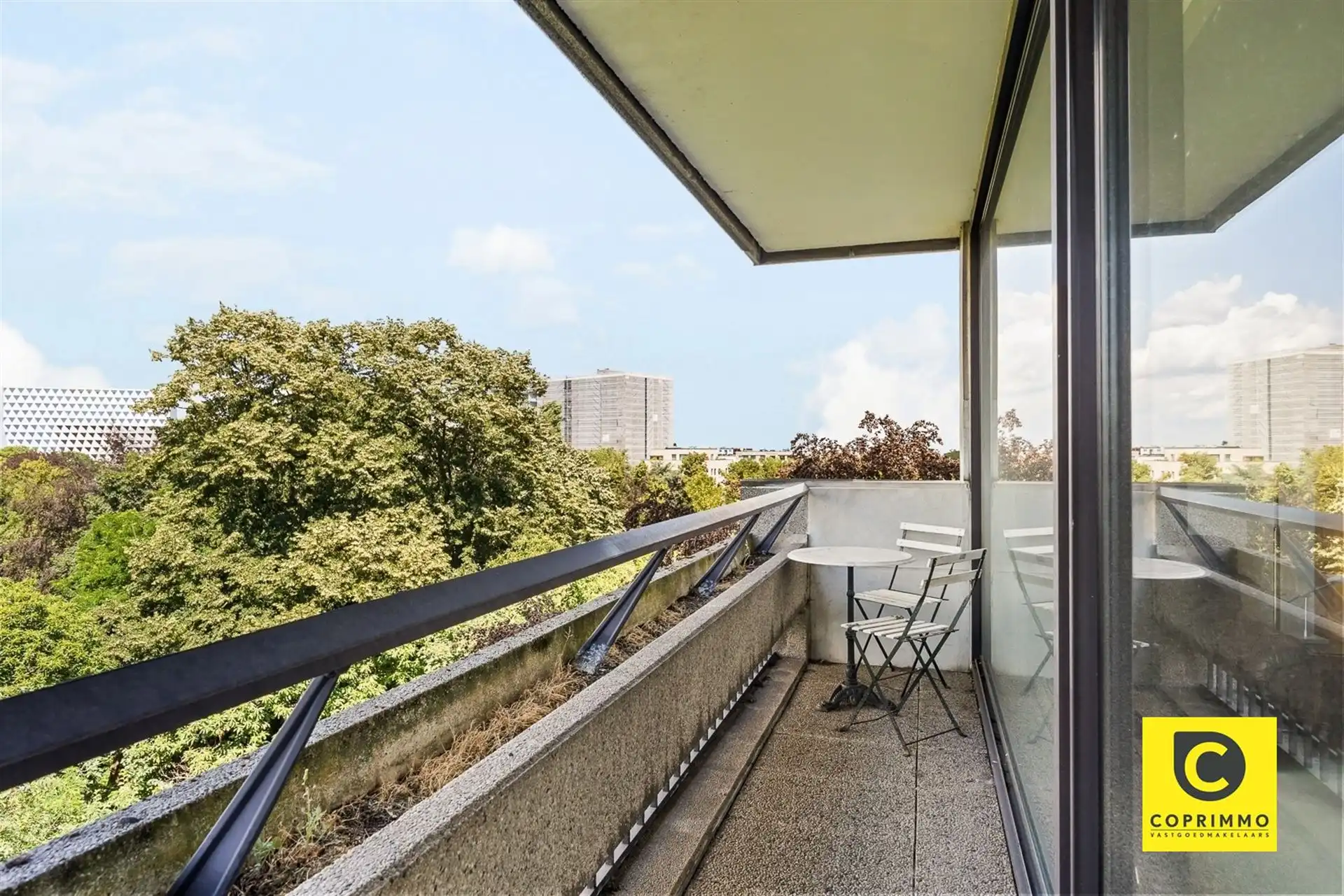 Riant hoekappartement met uitzonderlijk uitzicht! foto 5