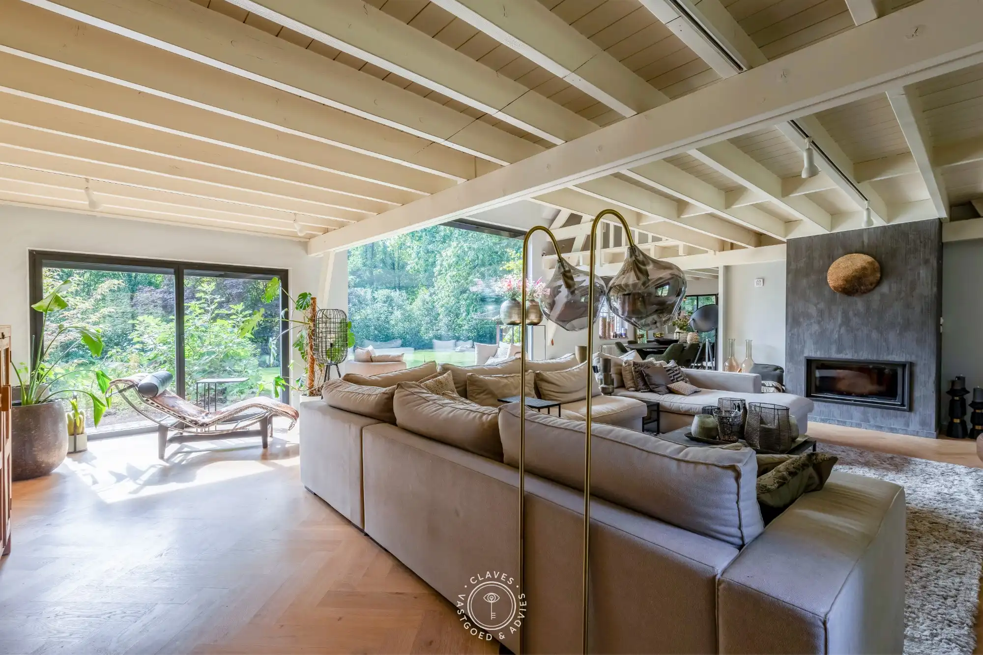 Villa met karakter, zwembad en een zee aan groen in Waasmunster foto 5