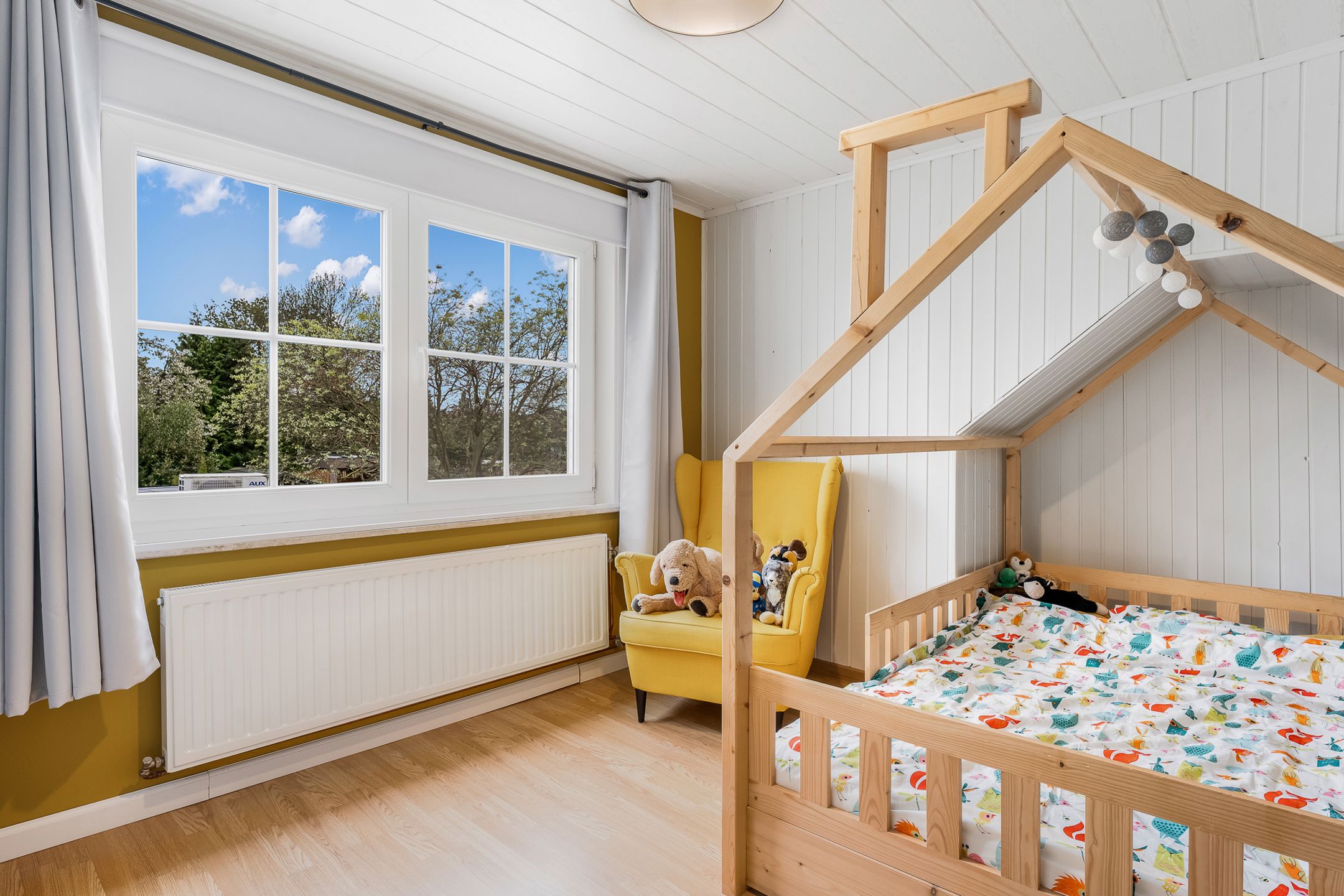 Hedendaagse gezinswoning met garage te Val-Meer foto 13