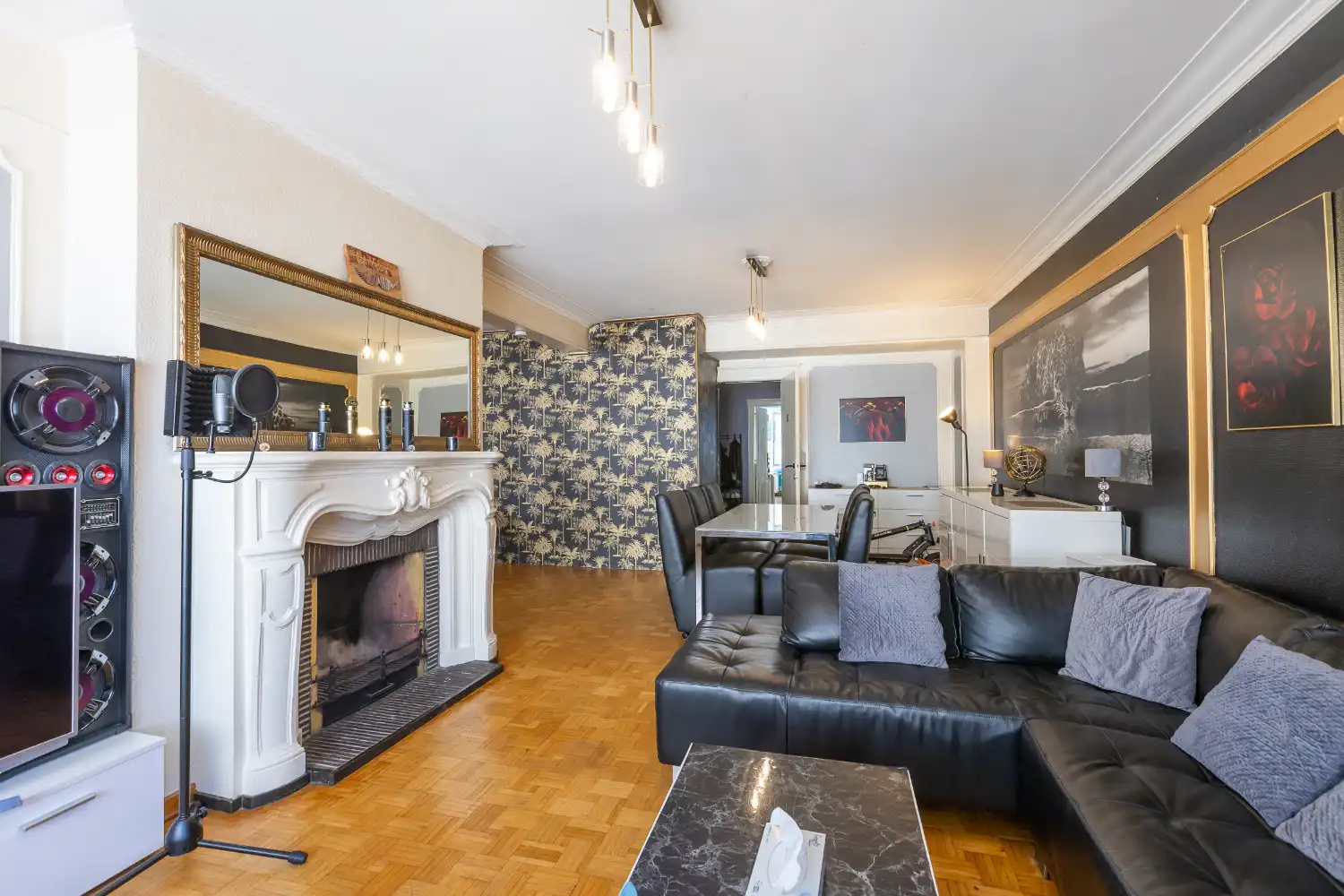 Uiterst ruim appartement vlakbij het centrum van Oostende foto 2