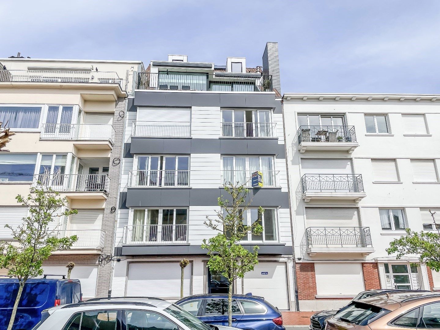 Luxueus afgewerkt  zuid-west gericht appartement gelegen vlakbij de Dumortierlaan foto 22