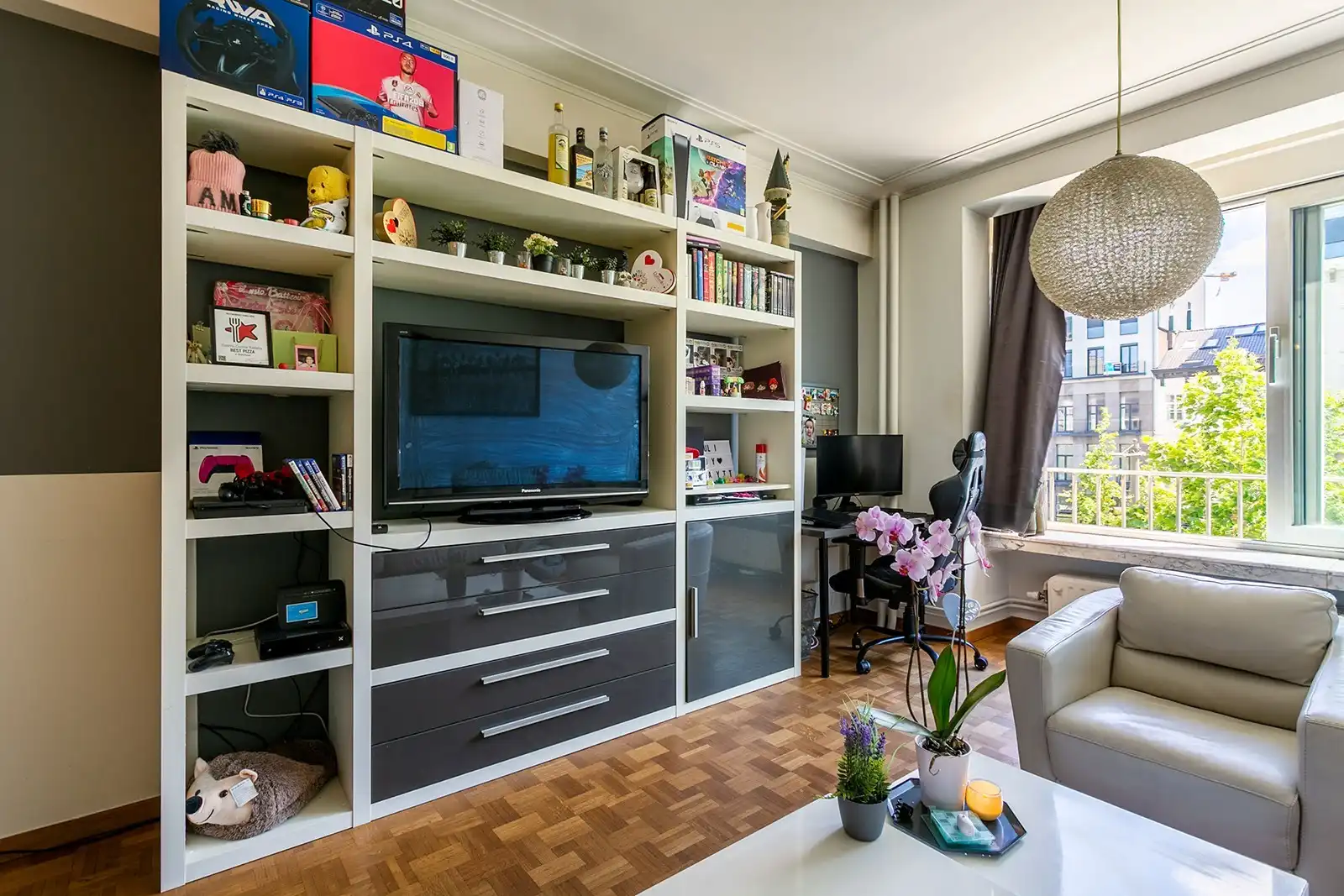 Gemeubeld appartement op centrale locatie! foto 4