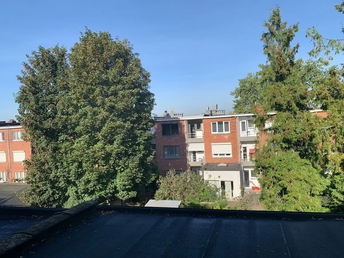 Volledig vernieuwd één slaapkamer appartement te huur in Merksem op de tweede verdieping foto 10