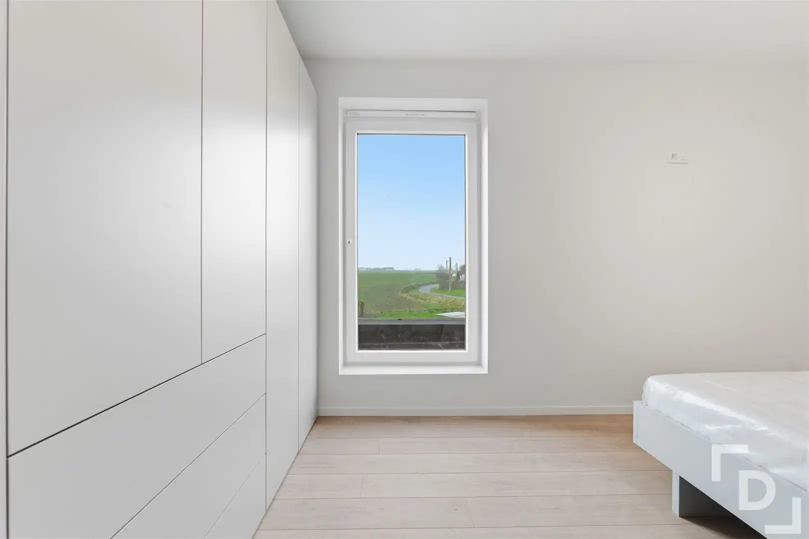 Afgewerkte nieuwbouwwoningen te koop in Proven. foto 16