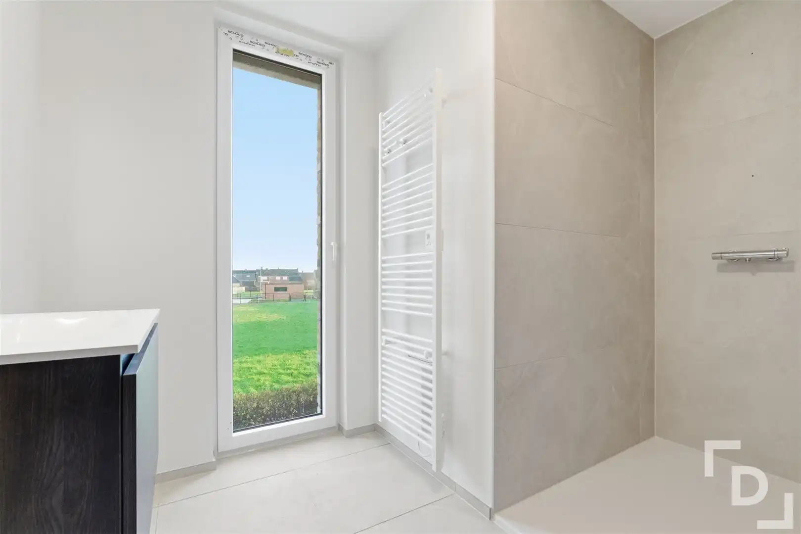 Afgewerkte nieuwbouwwoningen te koop in Proven. foto 16