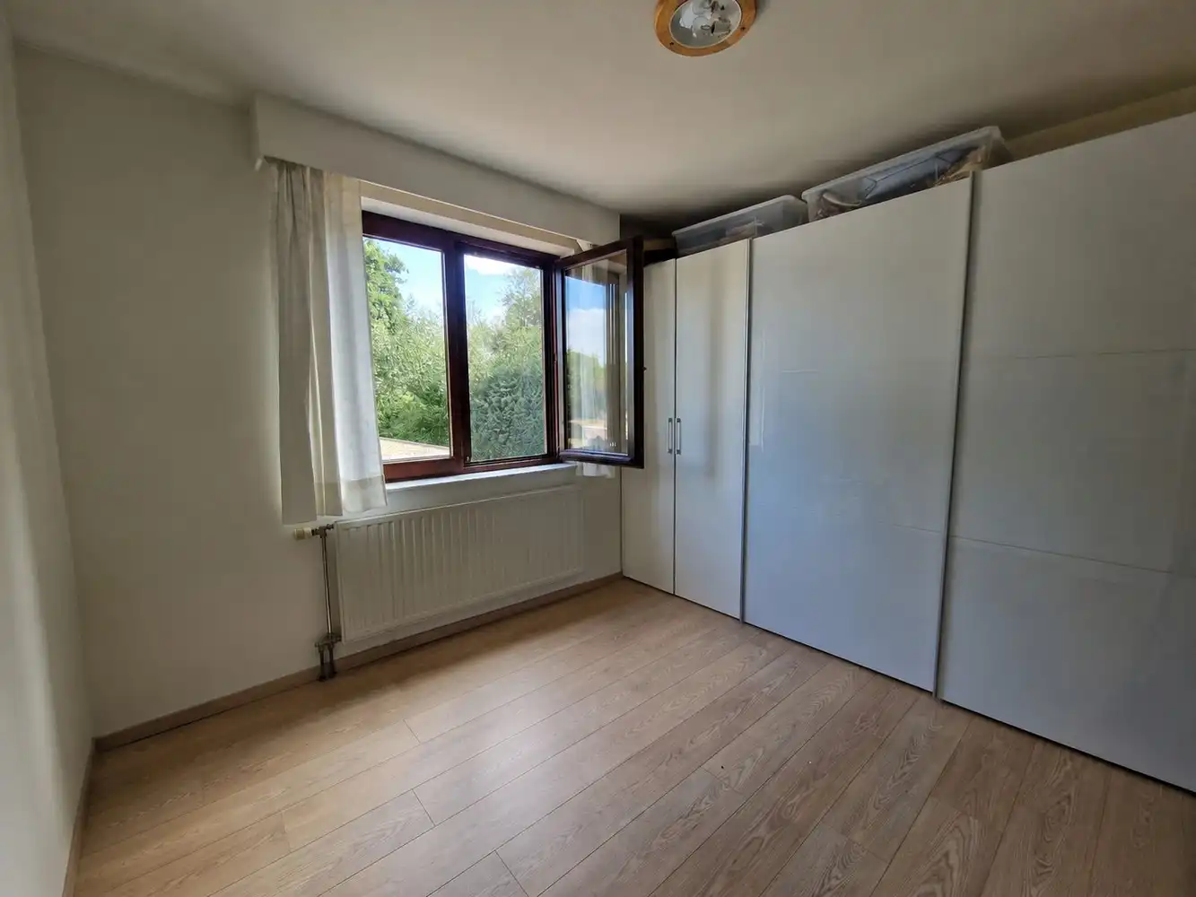 Ruim gelijkvloers appartement met 2 slaapkamers te huur in Lanaken foto 7