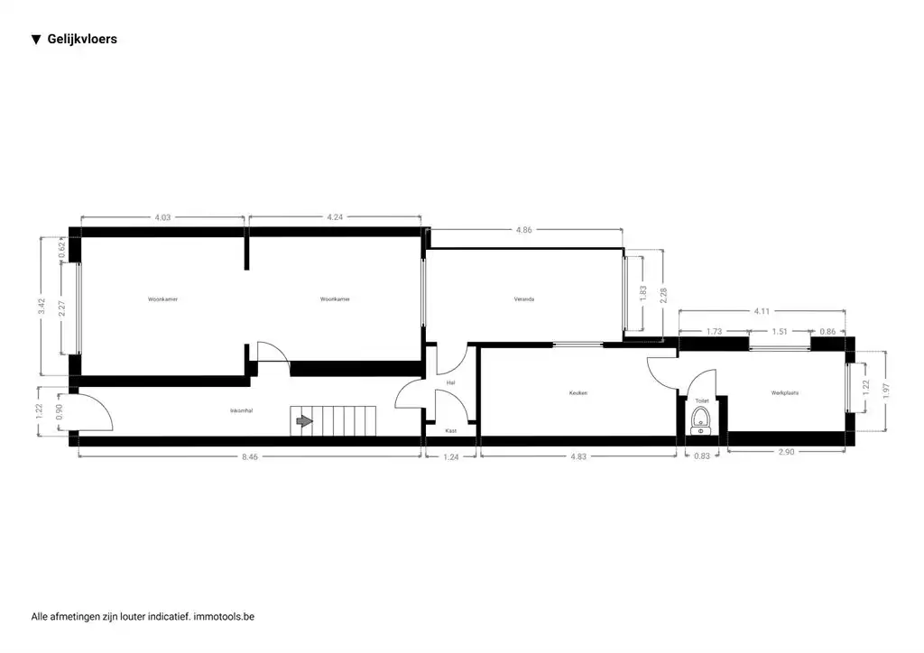 Verrassend ruime te renoveren woning met zonnige tuin foto 10