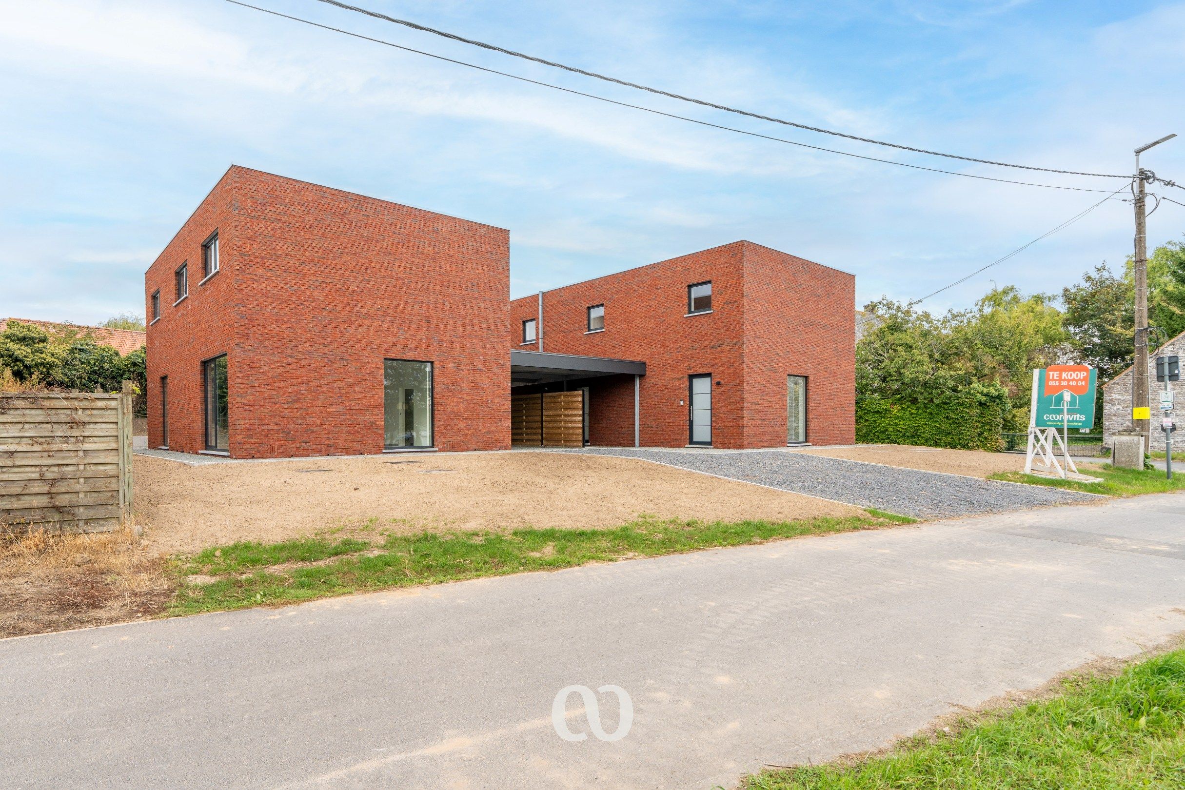 Ruime nieuwbouwwoning aan de jachthaven foto 2