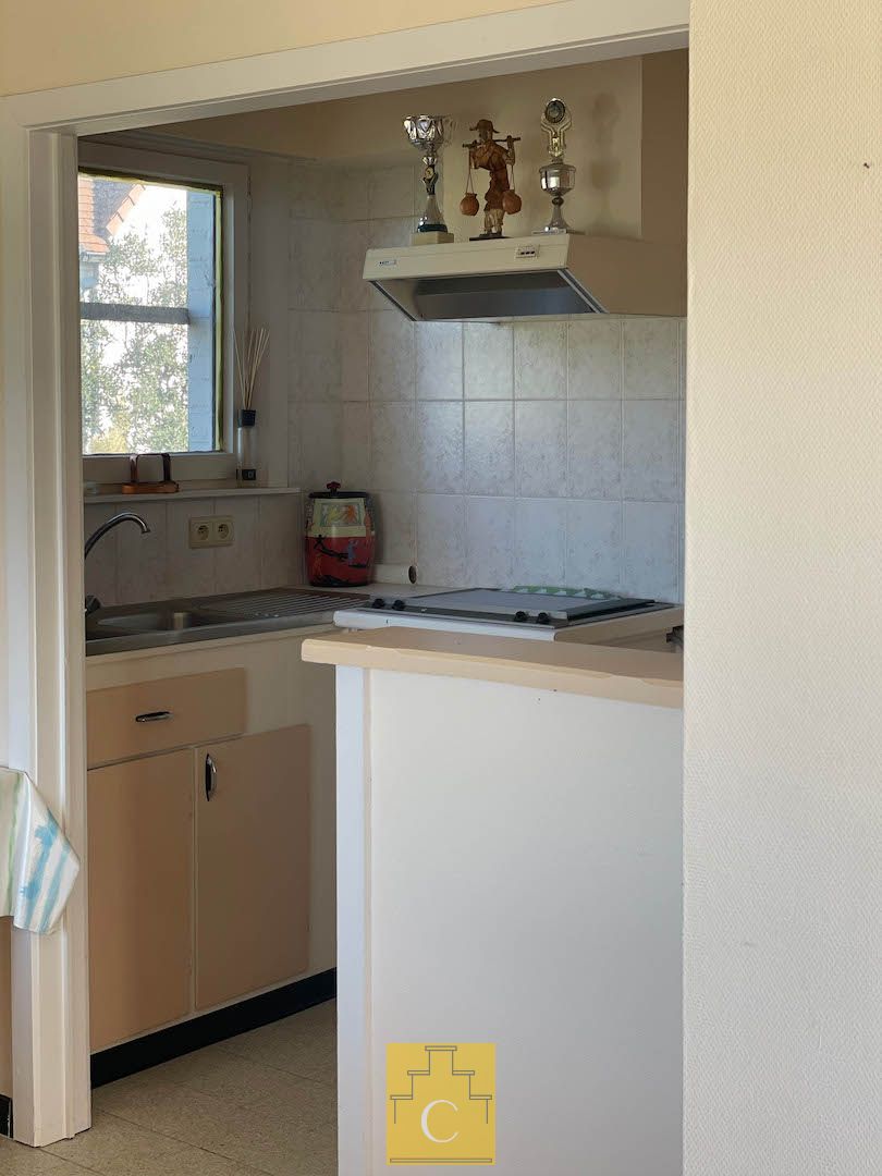Bungalowwoning op topligging met zicht over de velden foto 11
