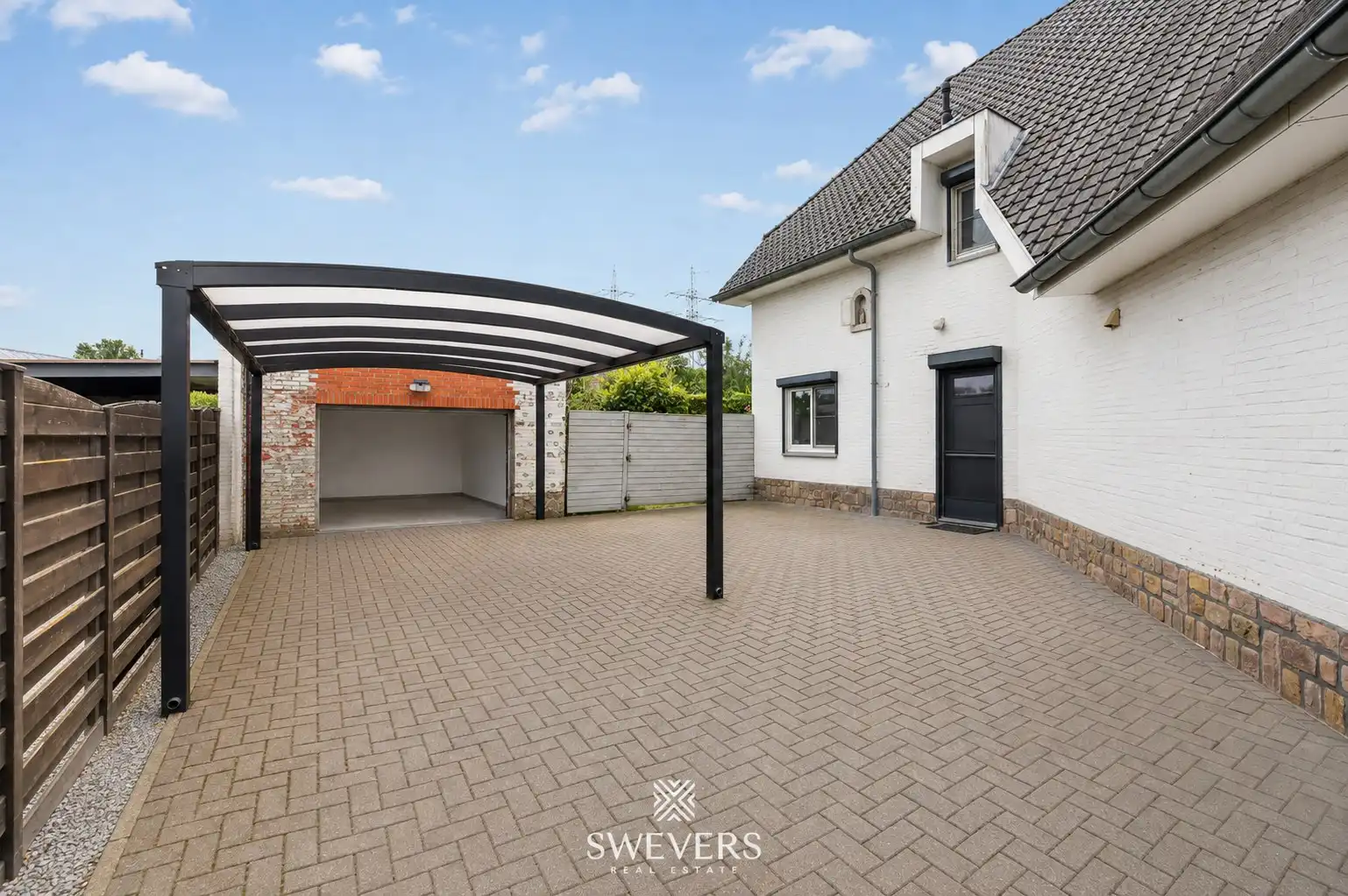 Open bebouwing met 3 slaapkamers, zuidgerichte tuin, garage en carport in Koersel foto 25
