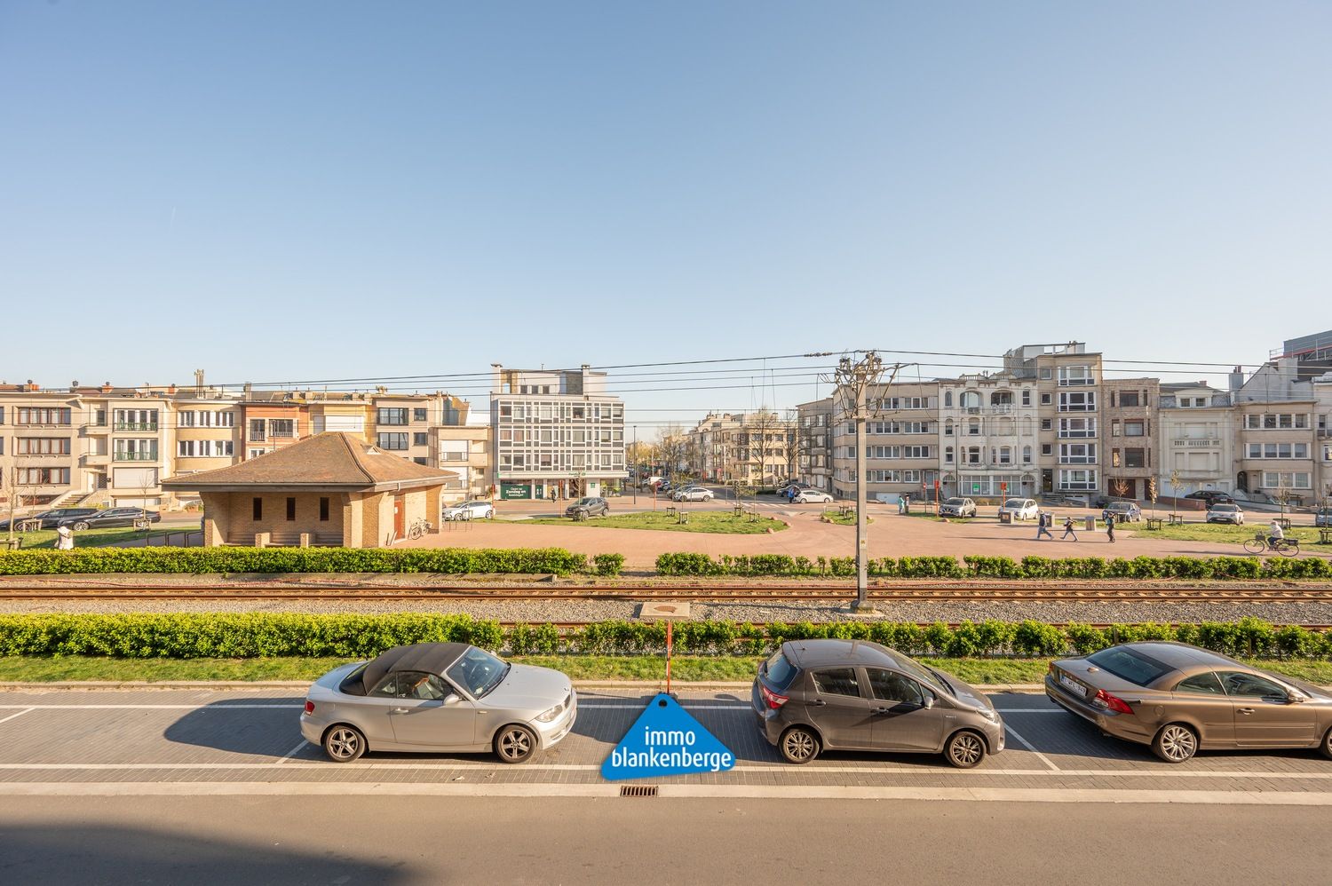 Zeer ruim Appartement op steenworp van Strand, Zee en Duinen foto 18