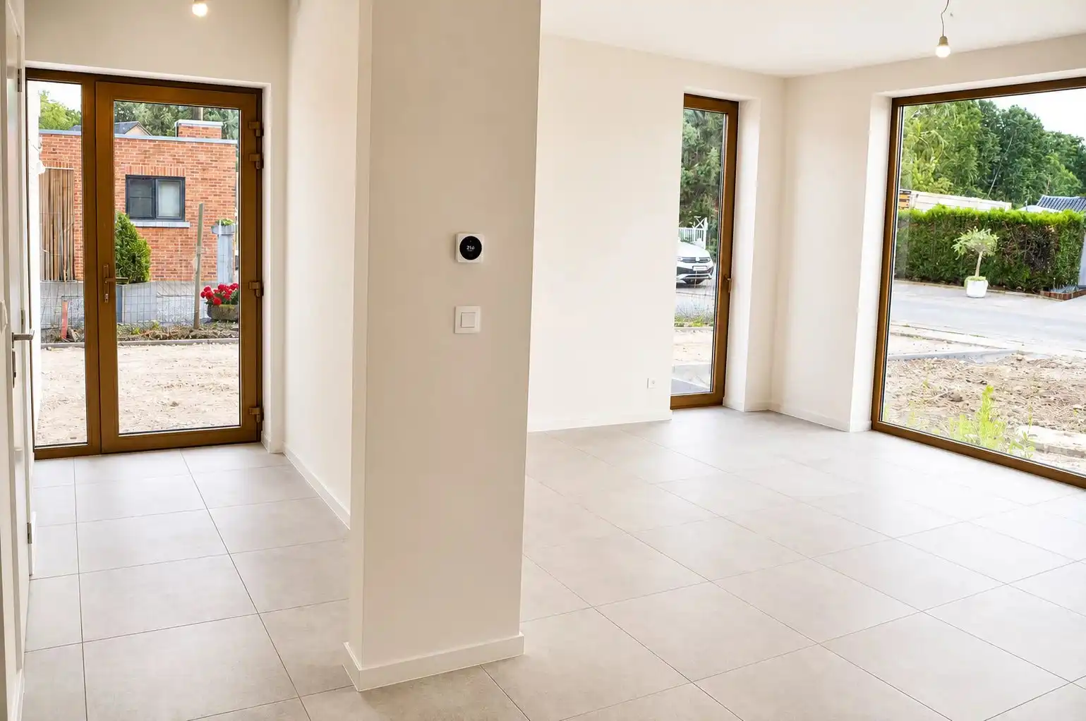 VOLLEDIG AFGEWERKTE NIEUWBOUWWONING MET 3 SLPK'S IN SINT-LAMBRECHTS-HERK (HASSELT) foto 4