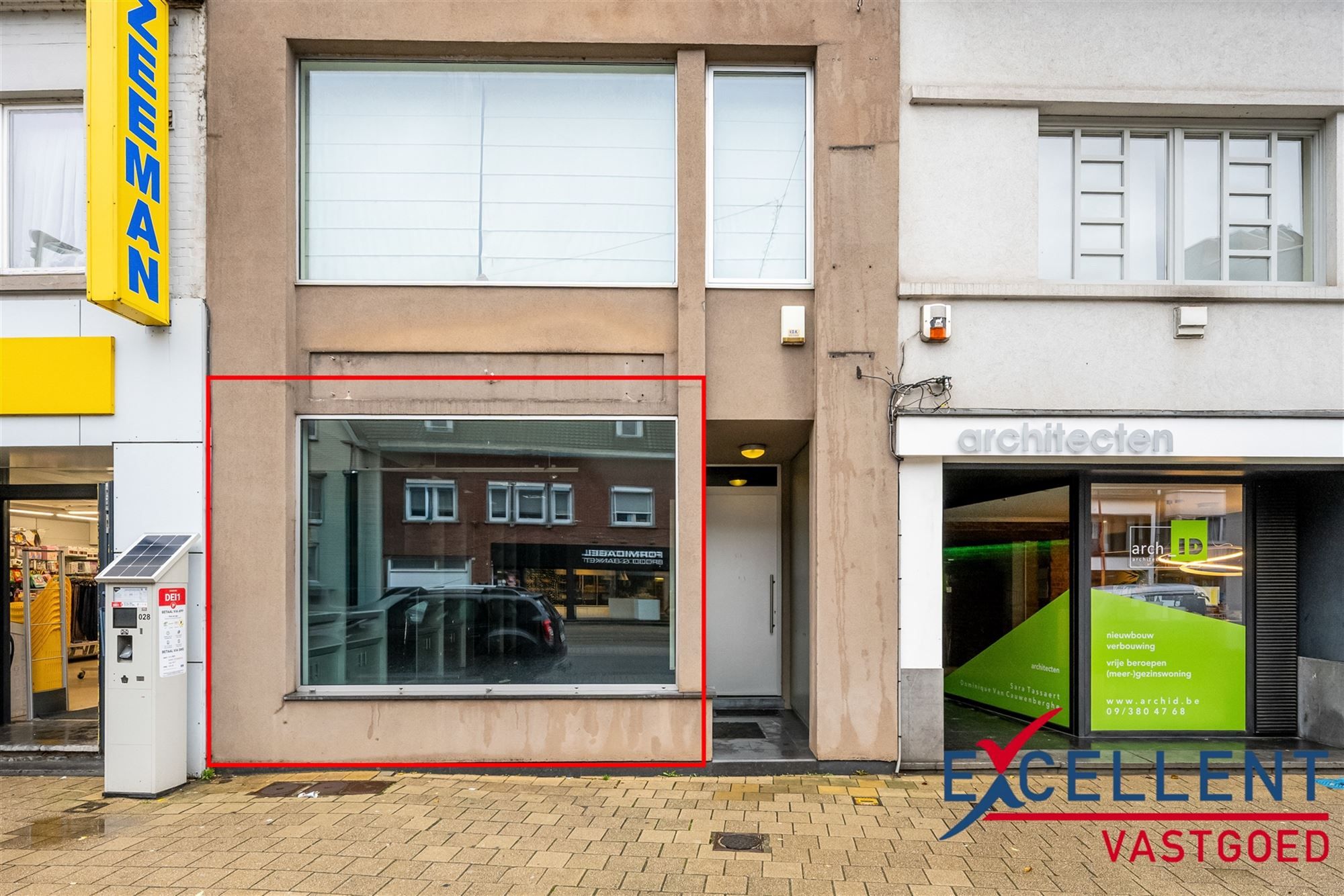 Centraal gelegen kantoorruimte te huur te Deinze foto 2