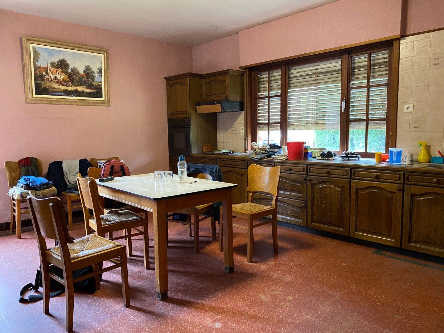 Hoeve met stallingen, bijhuis en grote schuur op een ruim perceel in Lembeke foto 8