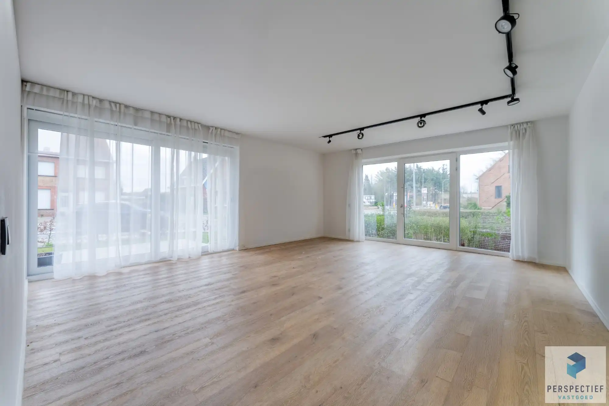 BEZOEKMOMENT WOENSDAG 01/07 VAN 16U30 TOT 17U30 |  Energiezuinig gelijkvloers appartement met tuin op toplocatie in Beernem foto 4
