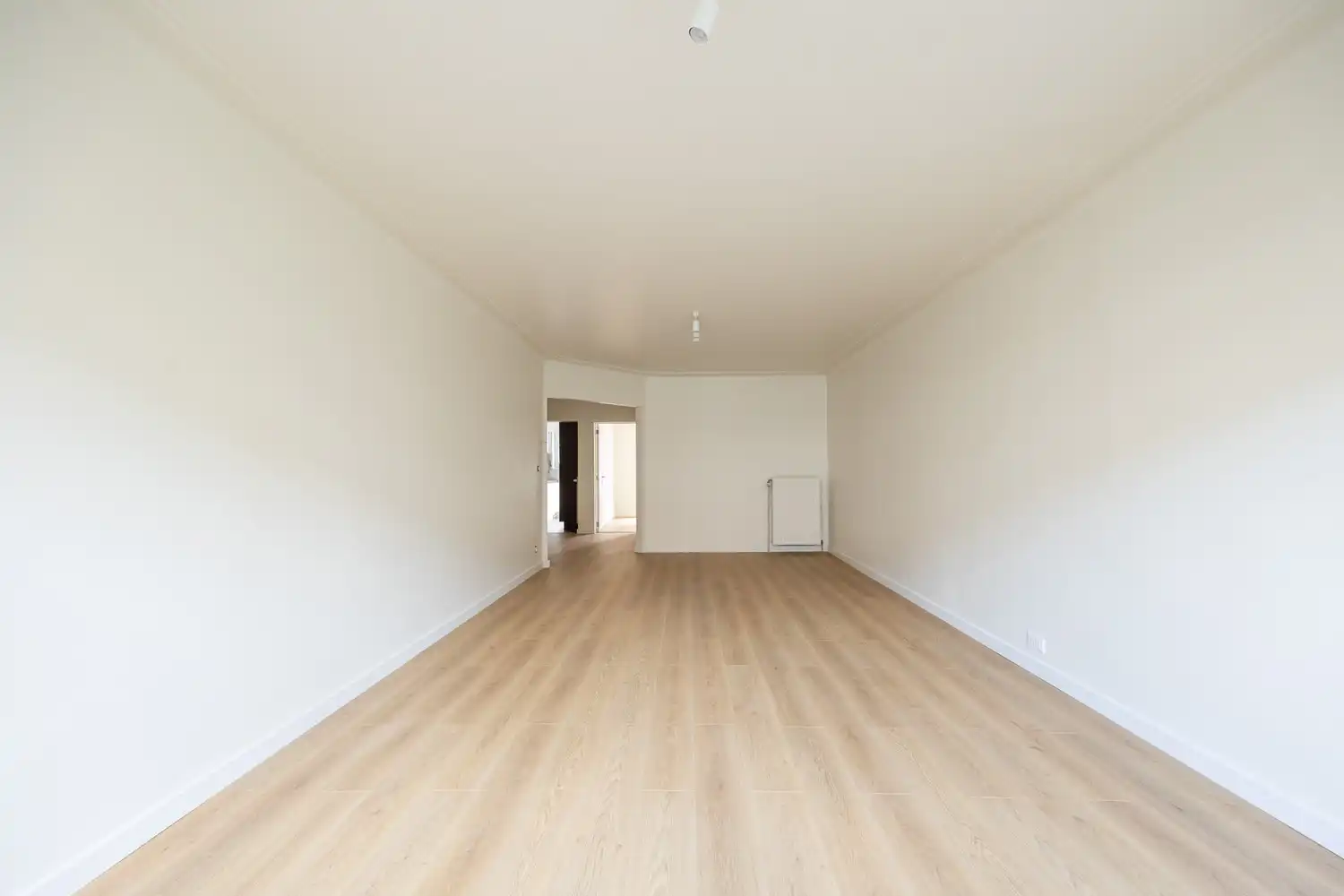 Modern gelijkvloersapp met charmante ZW-tuin foto 6