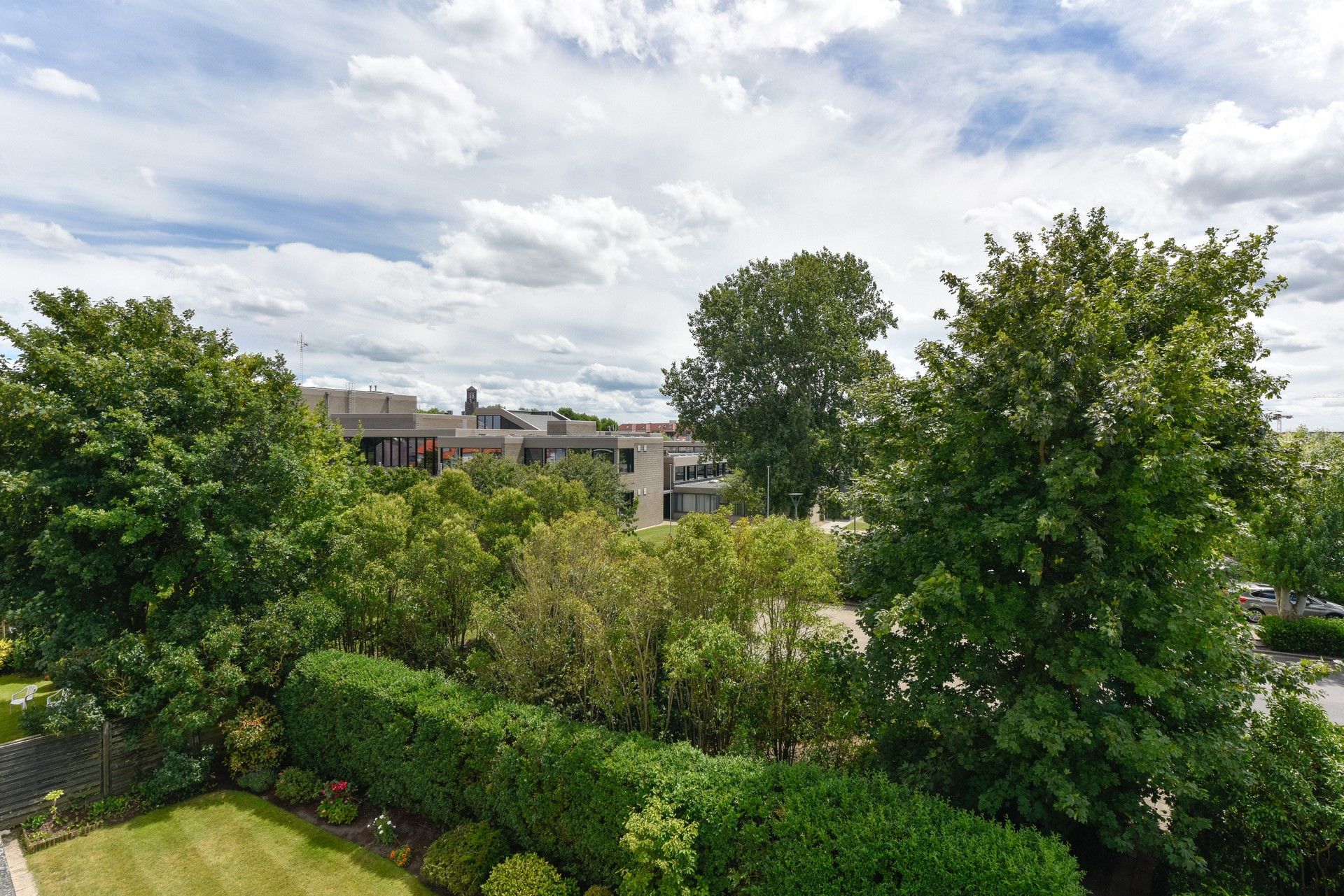 Gemeubeld: volledig vernieuwd appartement aan het Zegemeer! foto 12