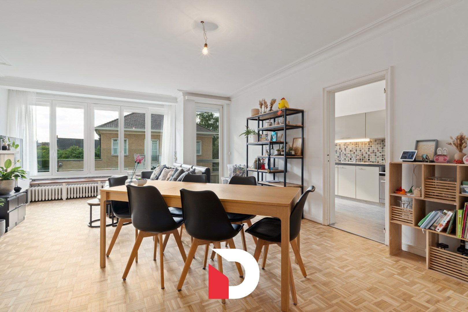 Ruim en instapklaar 3-slaapkamerappartement in Kristus-Koning foto 2