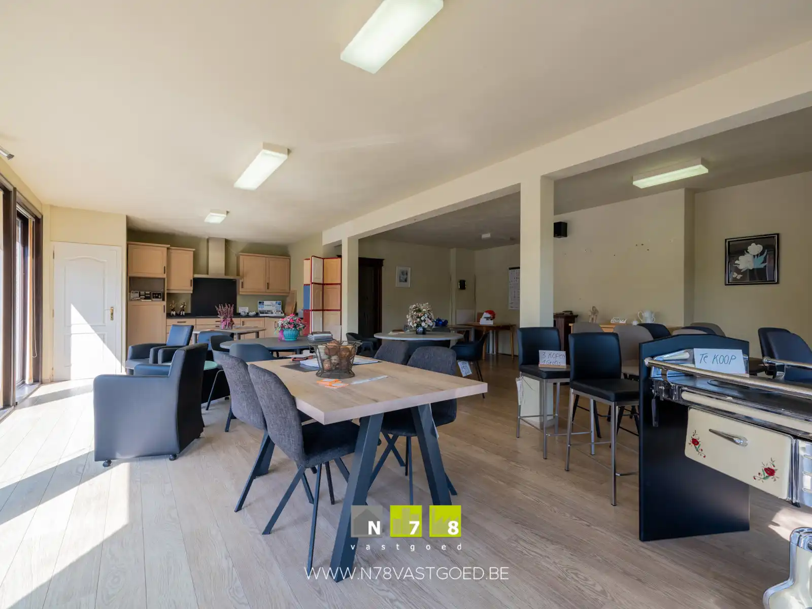 Gebouw te koop foto 23