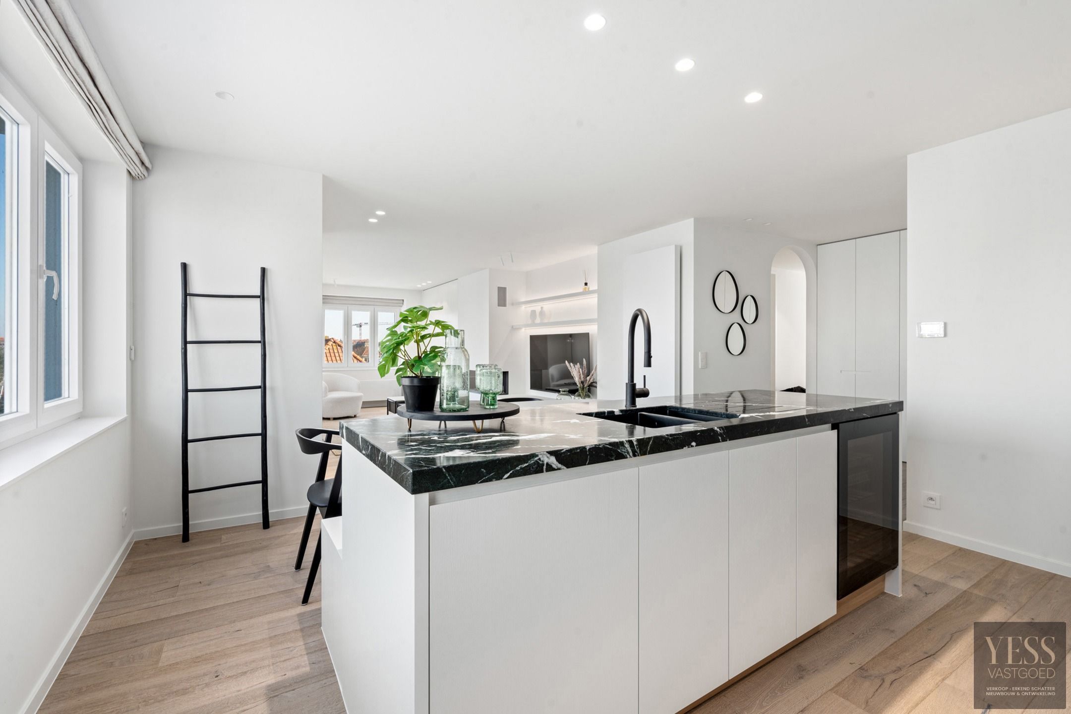 Prachtig appartement met zicht over het Zegemeer te Knokke! foto 13