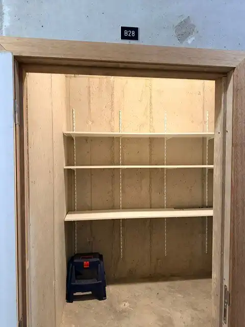Ongemeubeld tweeslaapkamerappartement met berging én garagebox - prachtige ligging in Stil Ende Brugge foto 22