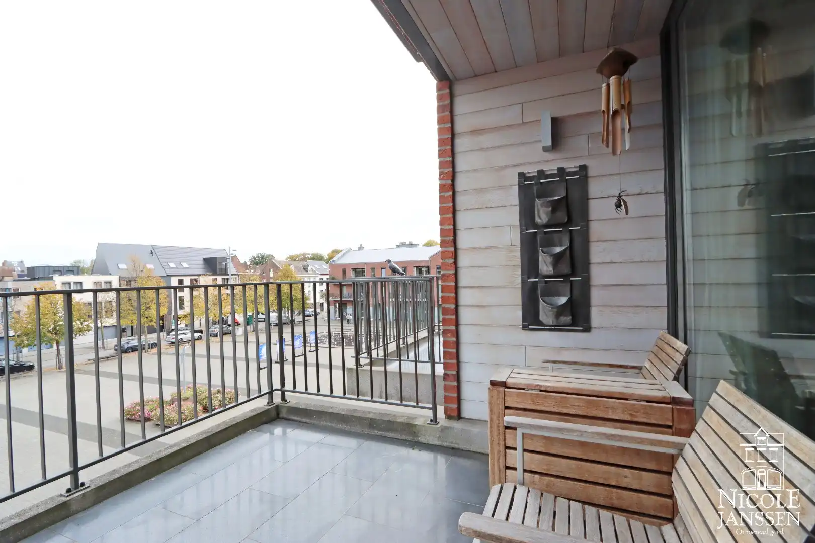 Instapklaar, verzorgd appartement met terras foto 18