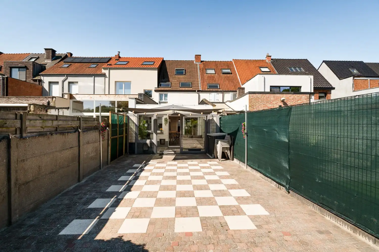 Gezellige woning met 3 slaapkamers en tuin met vijver in Wijnegem foto 17