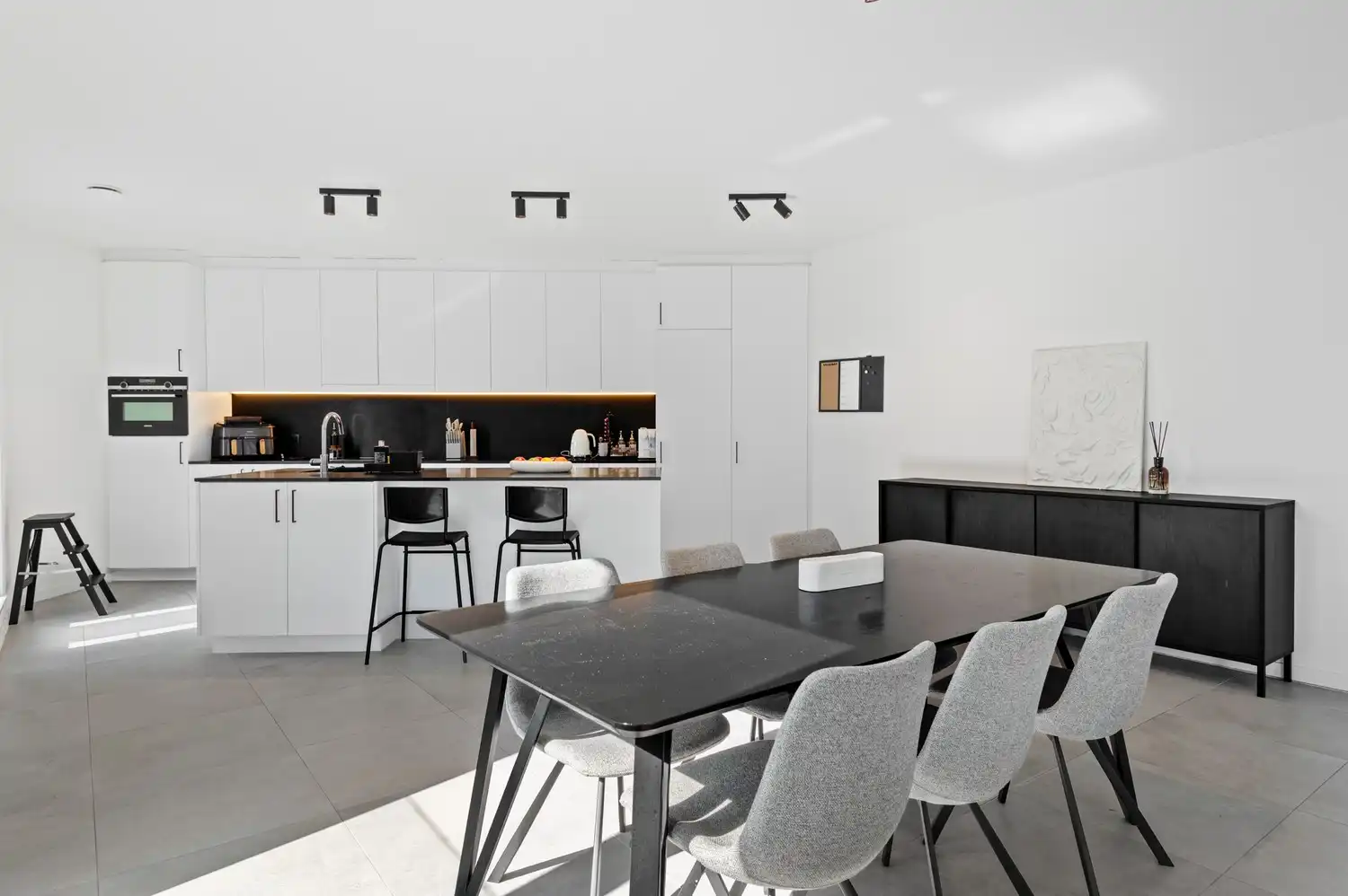 Ruim BEN appartement met 2 slpkrs foto 3