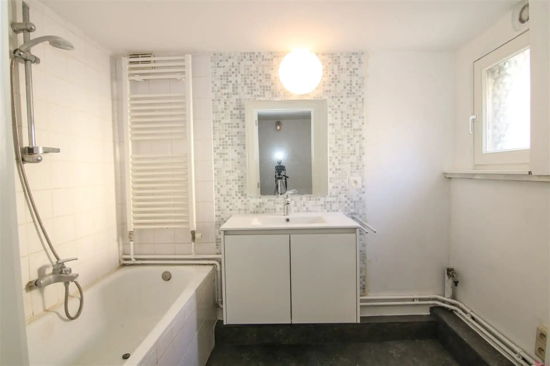 Leuke woning met groot terras foto 16